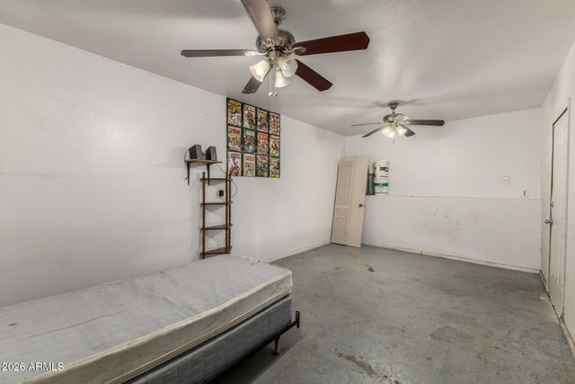 2702 E GROVERS Avenue, Phoenix, AZ 85032