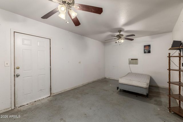 2702 E GROVERS Avenue, Phoenix, AZ 85032