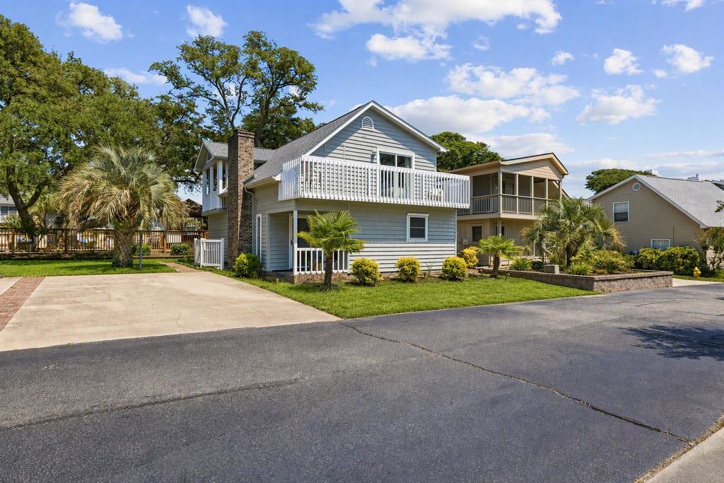 402 Windy Ln., North Myrtle Beach, SC 29582 — exterior