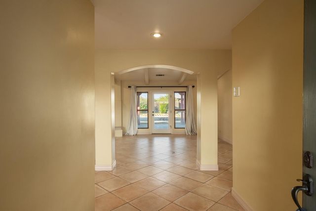 19282 E South Avenue, Reedley, CA 93654