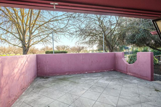 19282 E South Avenue, Reedley, CA 93654