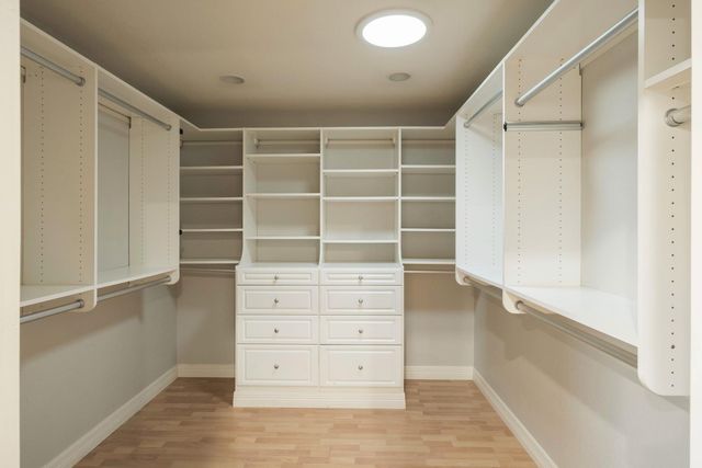 19282 E South Avenue, Reedley, CA 93654