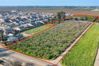 19282 E South Avenue, Reedley, CA 93654