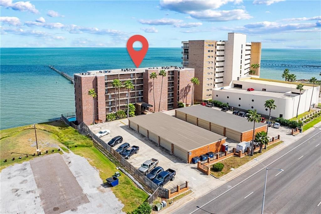 4334 Ocean Dr 605, Corpus Christi, TX 78412 — exterior