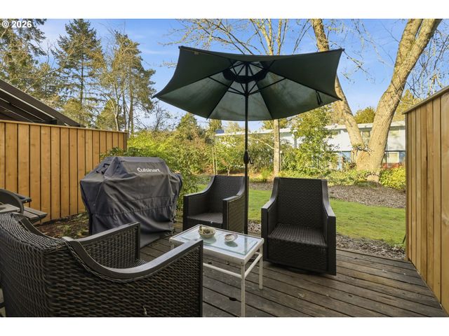 1438 QUAKER St, Eugene, OR 97402