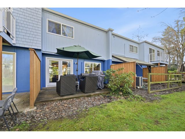 1438 QUAKER St, Eugene, OR 97402