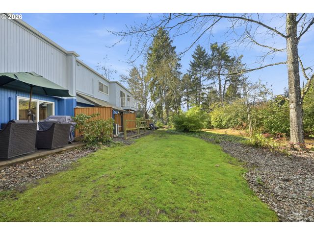 1438 QUAKER St, Eugene, OR 97402