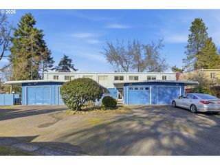 1438 QUAKER St, Eugene, OR 97402