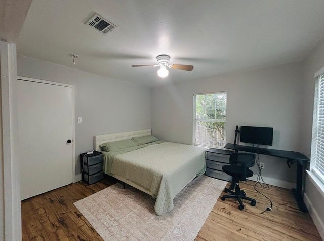 8137 Wetherby Lane, Houston, TX 77075