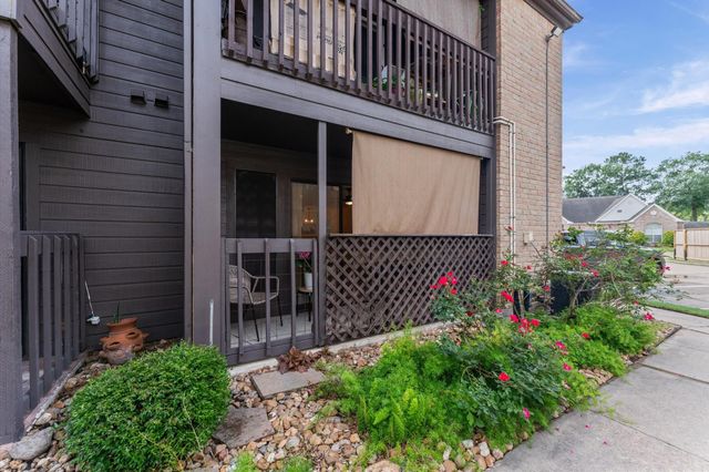 12755 Mill Ridge Drive 402, Cypress, TX 77429