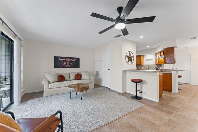 12755 Mill Ridge Drive 402, Cypress, TX 77429