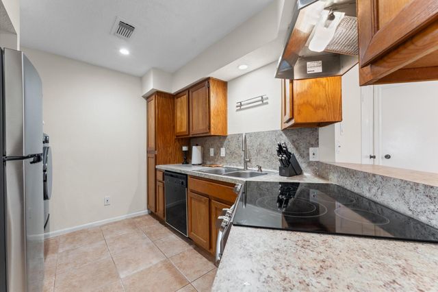 12755 Mill Ridge Drive 402, Cypress, TX 77429