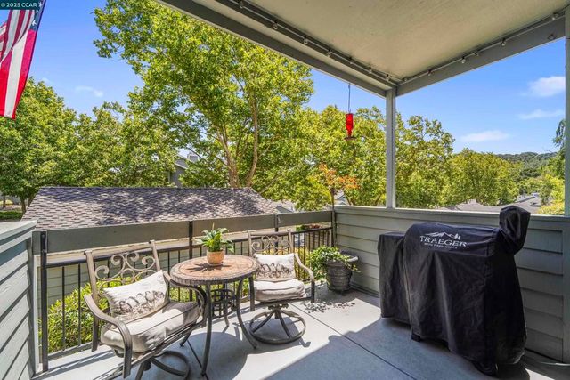 7765 Canyon Meadow Cir A, Pleasanton, CA 94588