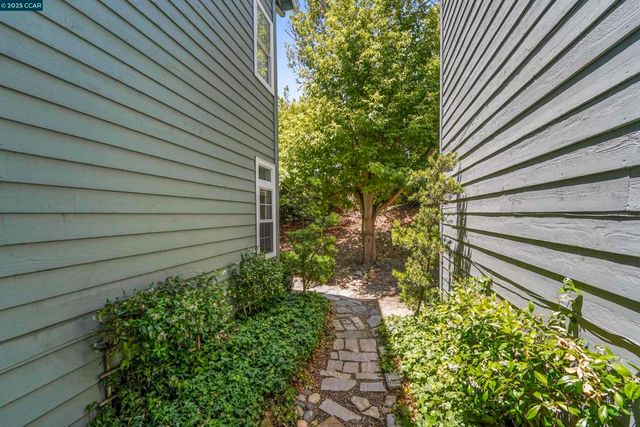 7765 Canyon Meadow Cir A, Pleasanton, CA 94588
