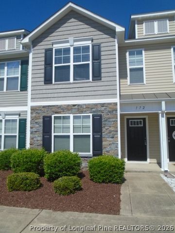 172 Collinwood Drive, Raeford, NC 28376