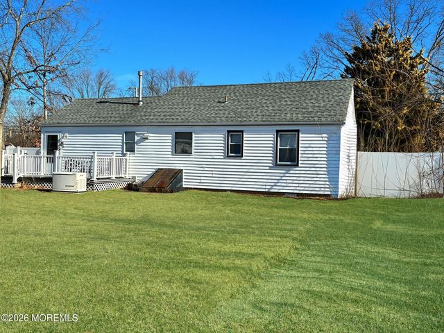 16 Rustic Drive, Howell, NJ 07731