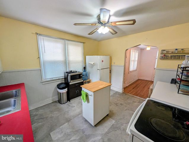 530 HOGESTOWN ROAD, Mechanicsburg, PA 17050