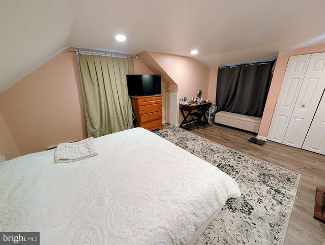 530 HOGESTOWN ROAD, Mechanicsburg, PA 17050