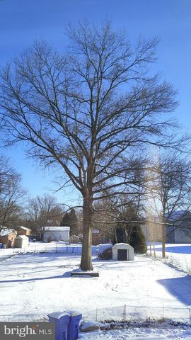 530 HOGESTOWN ROAD, Mechanicsburg, PA 17050