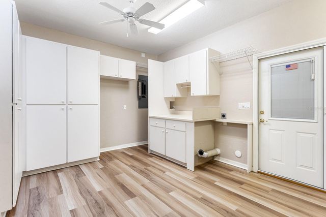 1075 MOTORCOACH DRIVE, Polk City, FL 33868