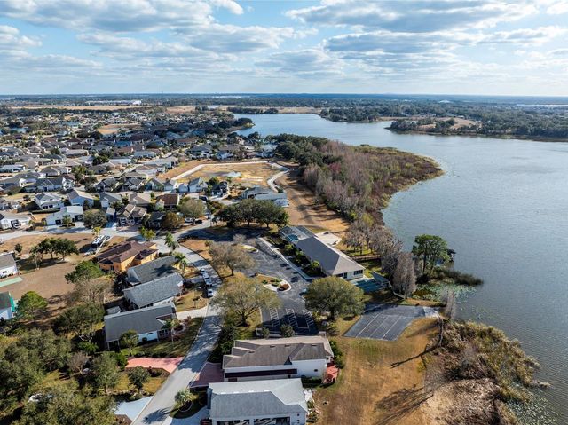 1075 MOTORCOACH DRIVE, Polk City, FL 33868