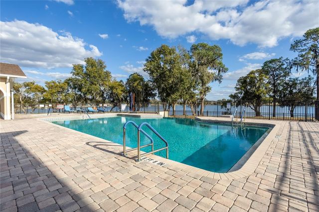 1075 MOTORCOACH DRIVE, Polk City, FL 33868