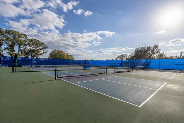 1075 MOTORCOACH DRIVE, Polk City, FL 33868