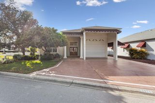 1075 MOTORCOACH DRIVE, Polk City, FL 33868