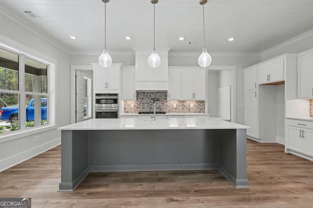 124 Fox Valley Road, Clarkesville, GA 30523