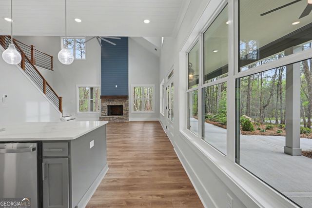 124 Fox Valley Road, Clarkesville, GA 30523
