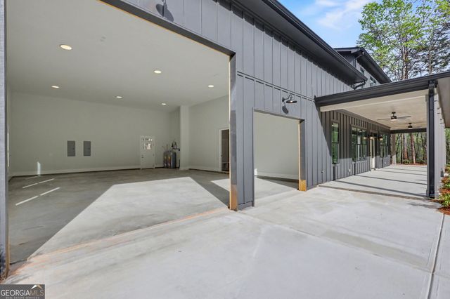124 Fox Valley Road, Clarkesville, GA 30523