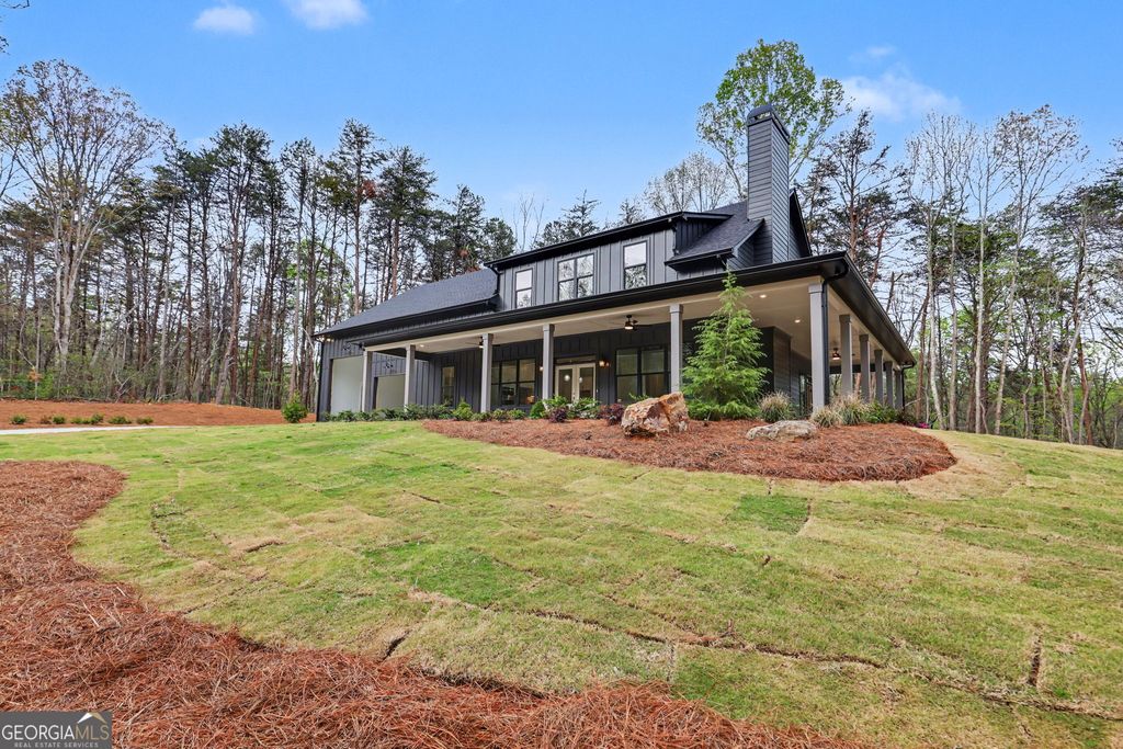 124 Fox Valley Road, Clarkesville, GA 30523