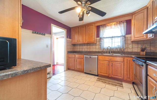 3 Blue Bird Road, Middletown, CT 06457