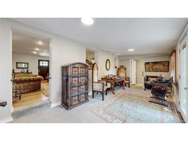 1080 Krameria St, Denver, CO 80220