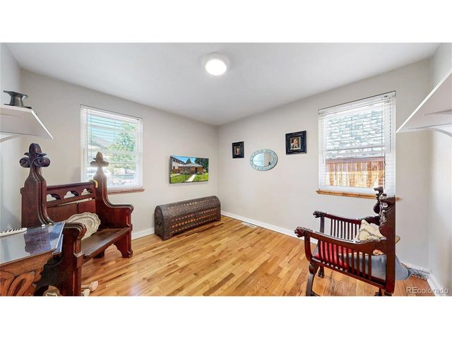1080 Krameria St, Denver, CO 80220