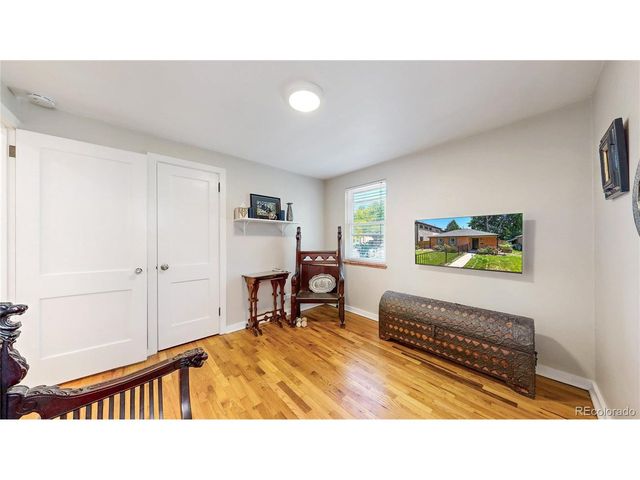 1080 Krameria St, Denver, CO 80220