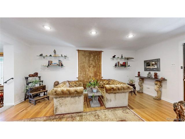 1080 Krameria St, Denver, CO 80220