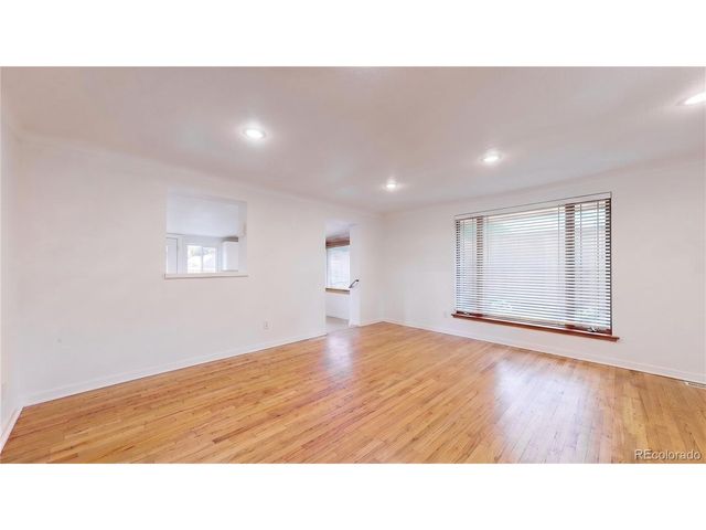 1080 Krameria St, Denver, CO 80220