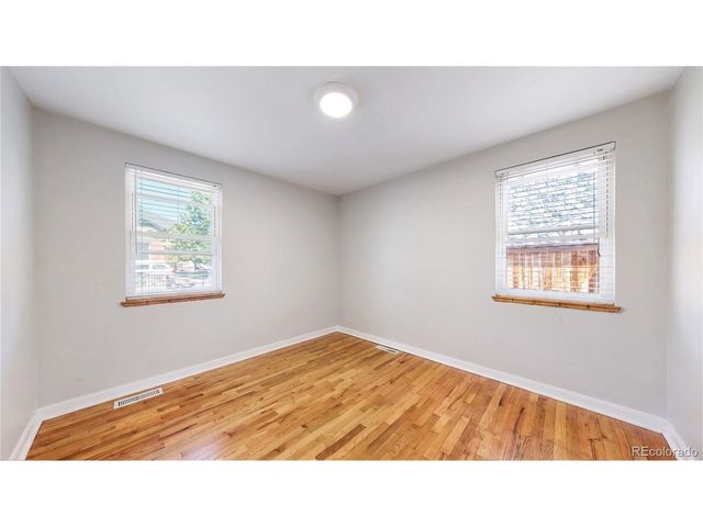 1080 Krameria St, Denver, CO 80220