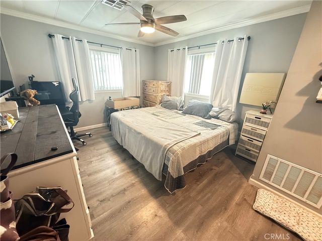 626 Dearborn 7, Redlands, CA 92374