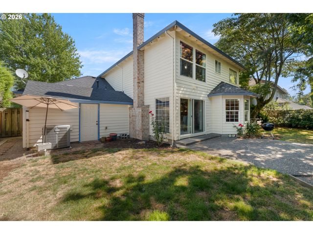 17504 Nw COUNTRY Dr, Portland, OR 97229