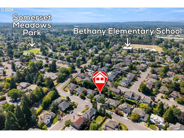 17504 Nw COUNTRY Dr, Portland, OR 97229