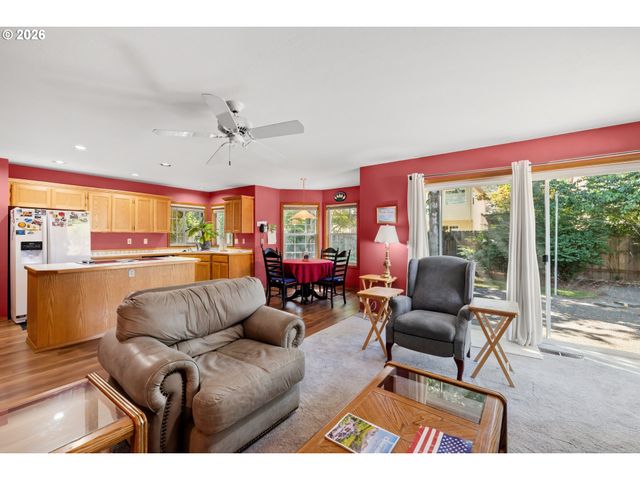 17504 Nw COUNTRY Dr, Portland, OR 97229