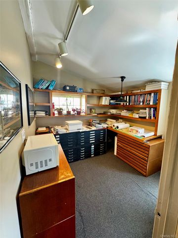 363 N Wellwood Avenue, Lindenhurst, NY 11757
