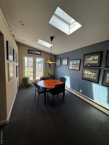363 N Wellwood Avenue, Lindenhurst, NY 11757