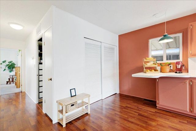 3710 Gross Road, Santa Cruz, CA 95062