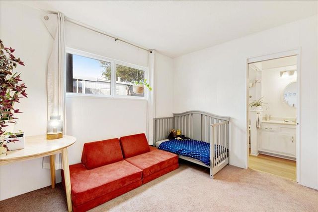 3710 Gross Road, Santa Cruz, CA 95062