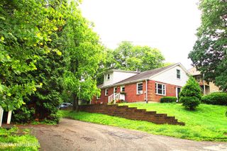 2332 Sycamore Ave, Louisville, KY 40206