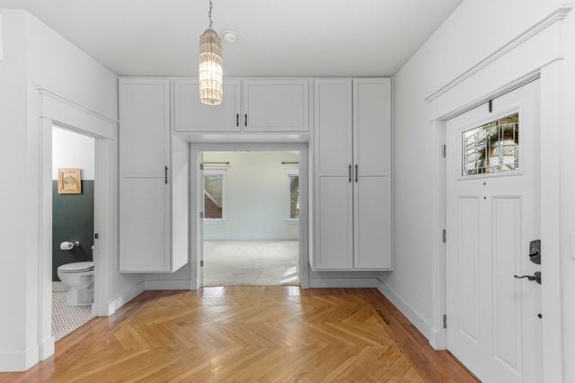 708 W Gibson ST, Austin, TX 78704