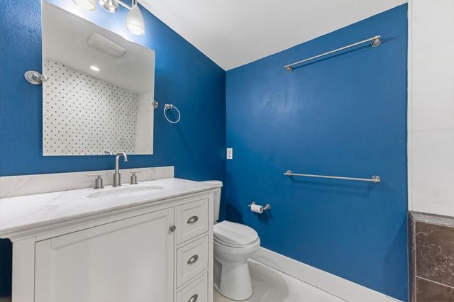 708 W Gibson ST, Austin, TX 78704